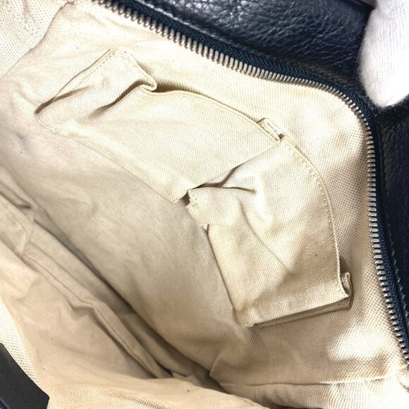 GUCCI Black Leather Shoulder Bag - Picture 13 of 16